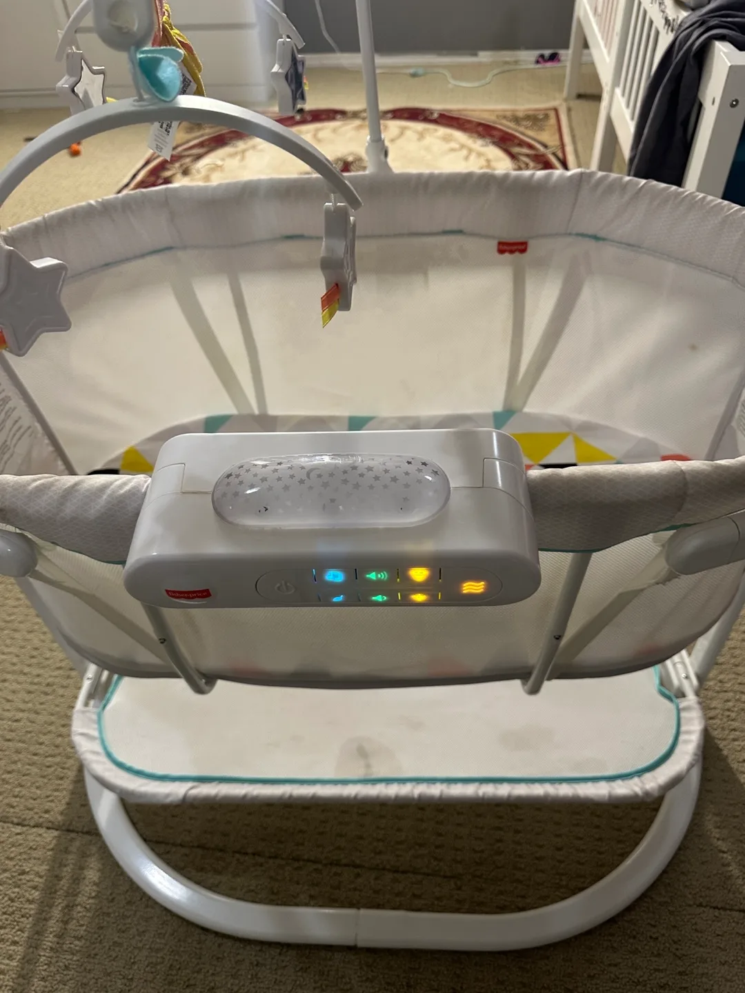 Fisher-Price Auto Rock 'n Play Sleeper image indicator(3)