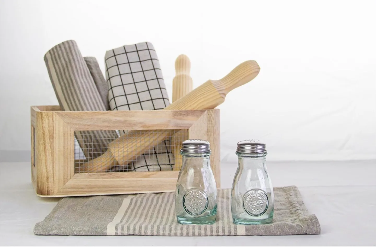 Vidrios San Miguel 100% Recycled Glass Salt & Pepper Shaker image indicator(6)