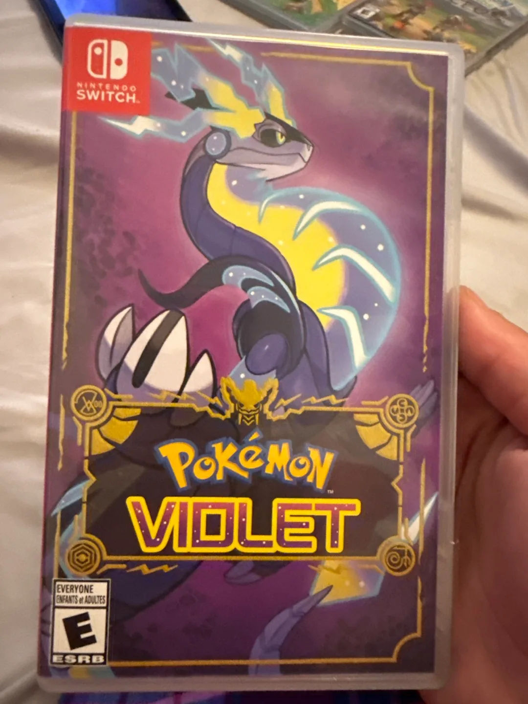 Pokémon Violet - Nintendo Switch Game thumbnail