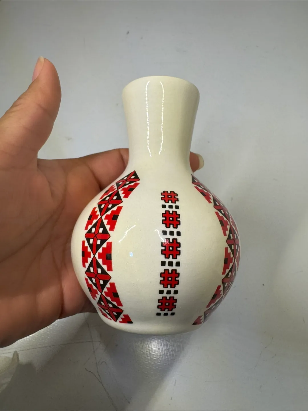 🇨🇦🍁Small Decorative Vase thumbnail