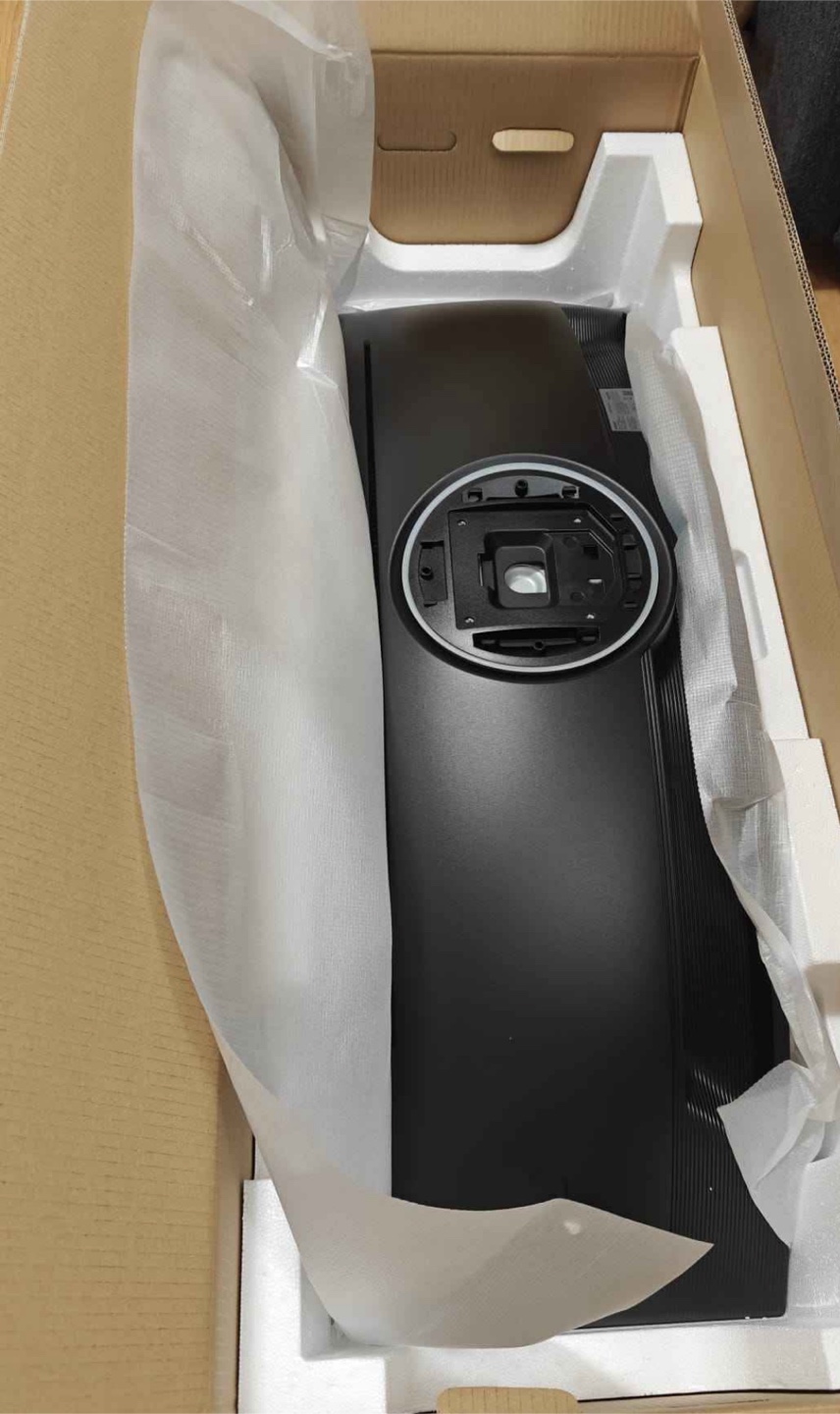 Samsung 49" Odyssey G9 Gaming Monitor - NEW - photo 5