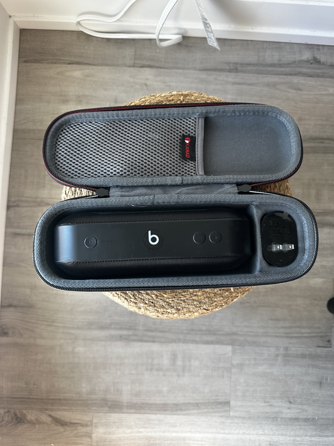 Beats Pill+ Portable Wireless Speaker - Black - photo 2
