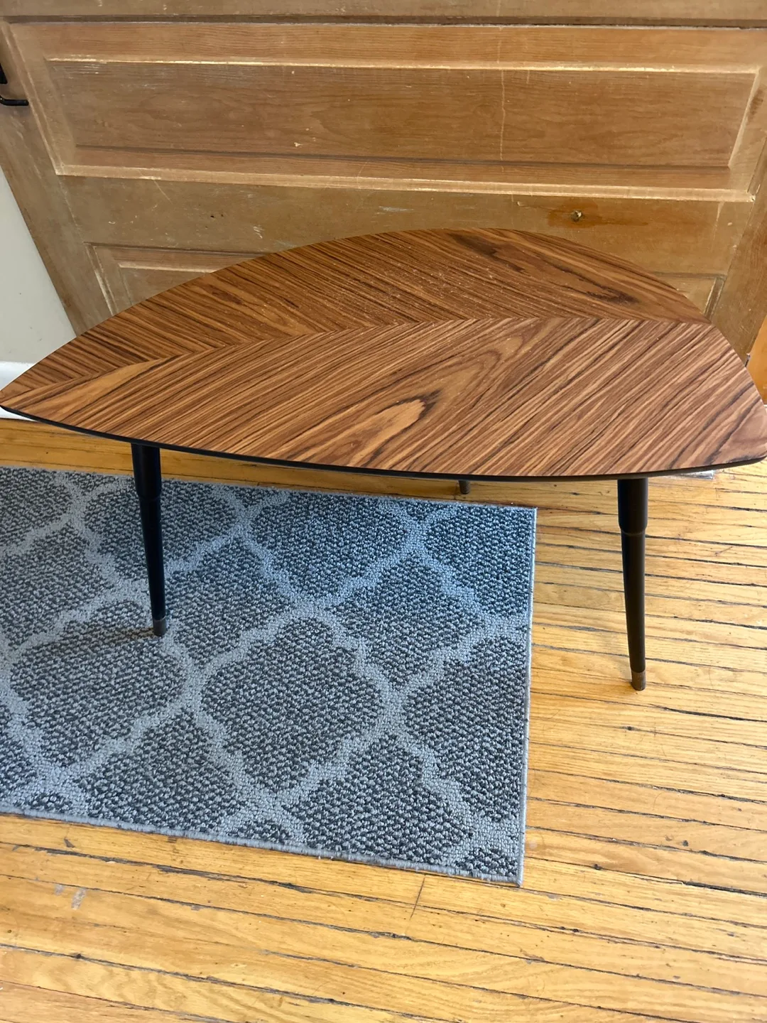 IKEA Lövbacken Side Table image indicator(7)