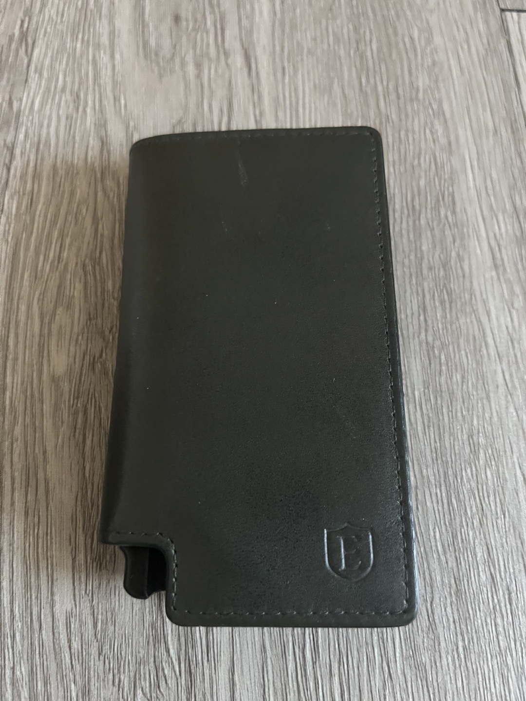 EKSTER Leather Wallet - Black