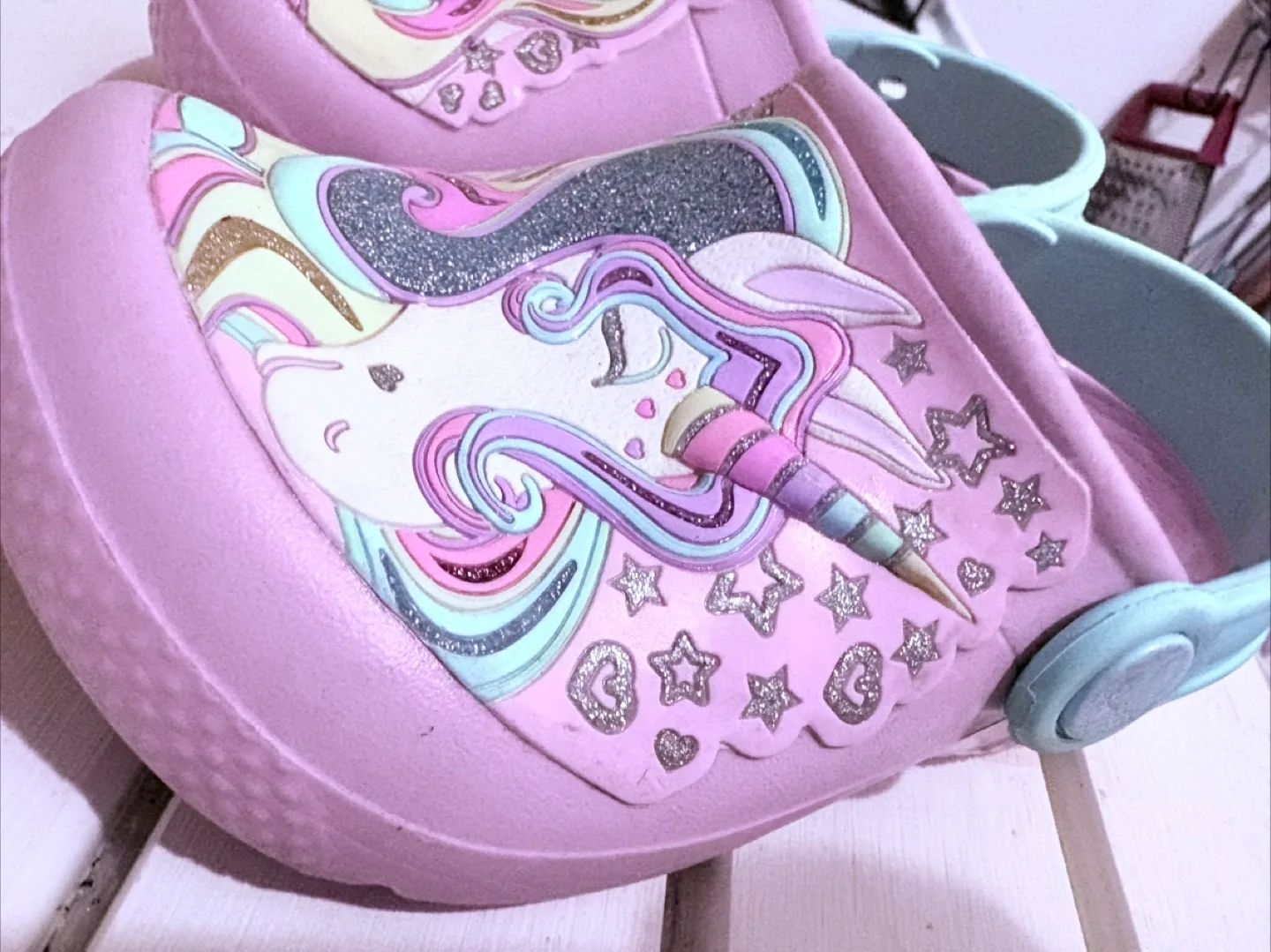 Unique! Crocs Kids' Unicorn Clog, Toddler Size 9 thumbnail