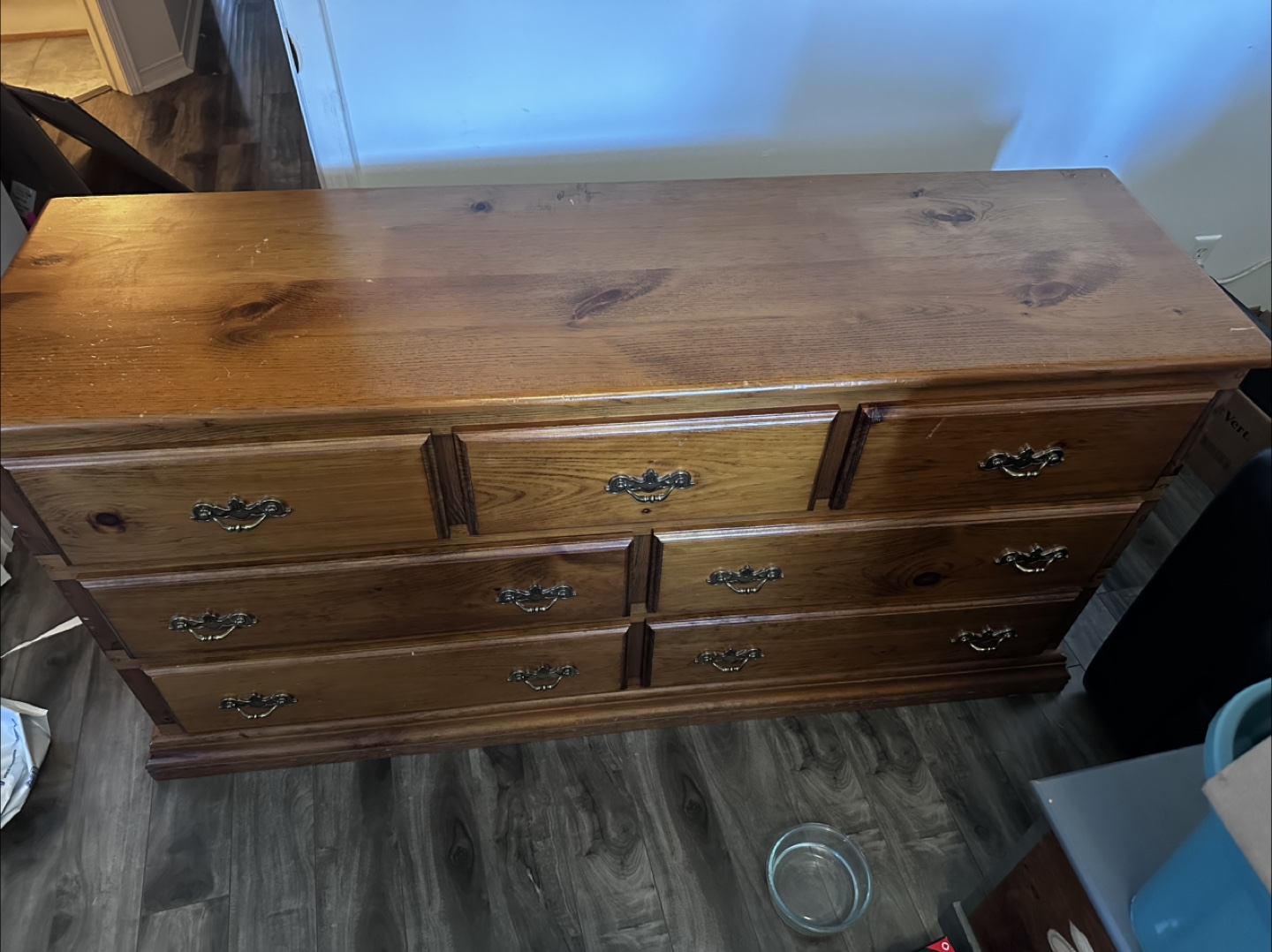 Wood Dresser with 7 Drawers