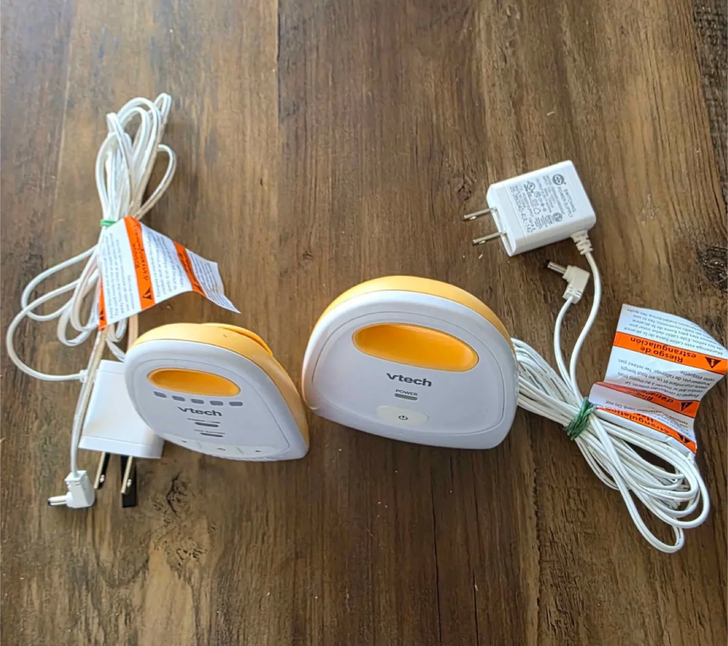 VTech Baby Monitor with 2 Units image indicator(7)