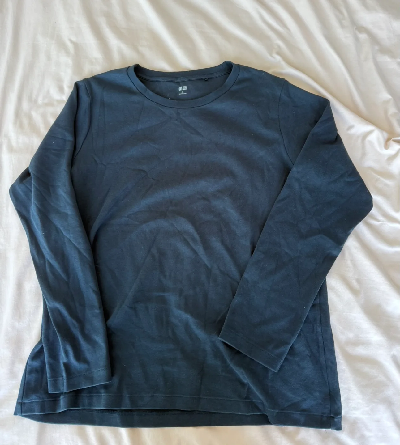 Uniqlo XL Long Sleeve Shirt - Dark Blue BRAND NEW thumbnail