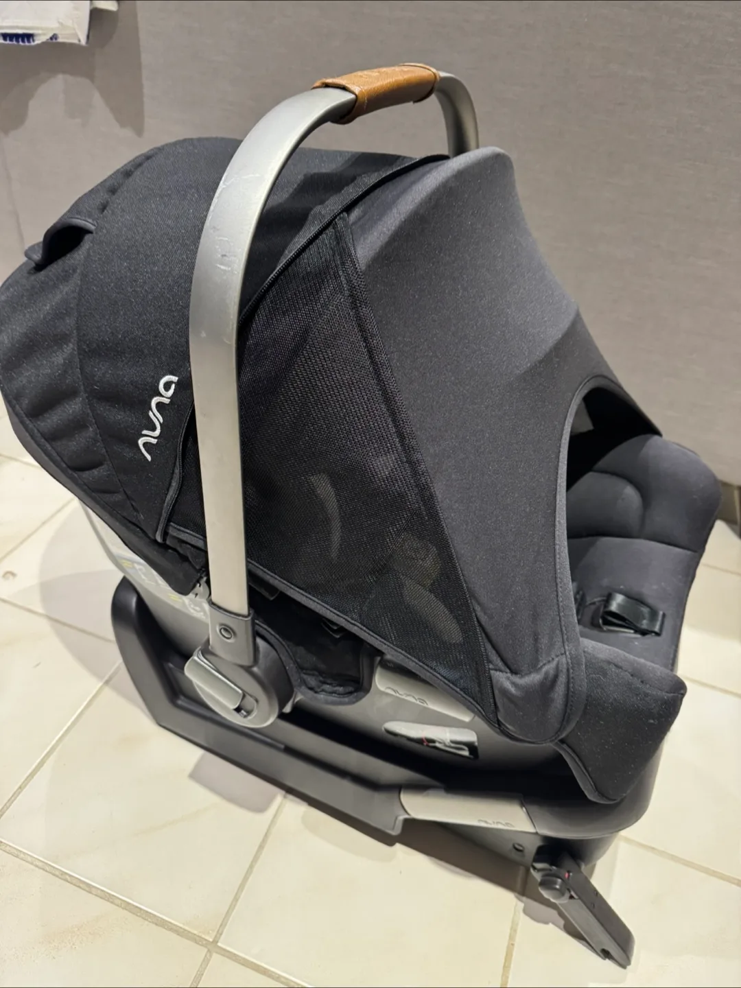 Nina Pipa infant car seat image indicator(3)