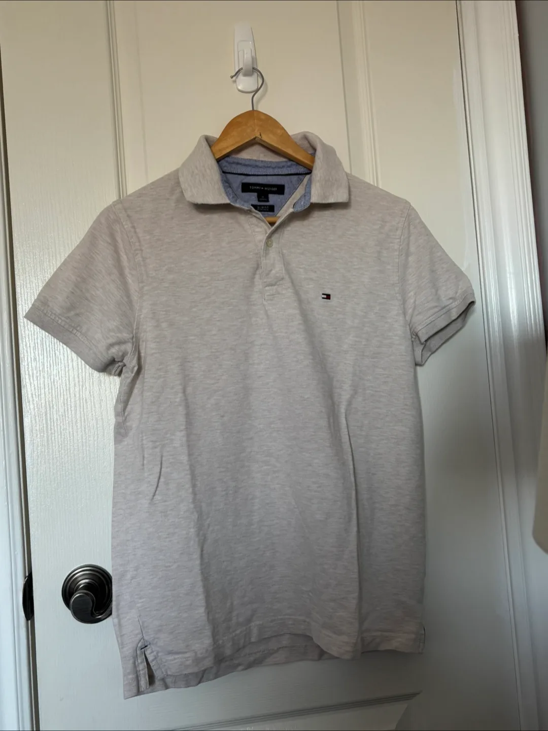 Tommy Hilfiger Polo Shirt - Size medium thumbnail