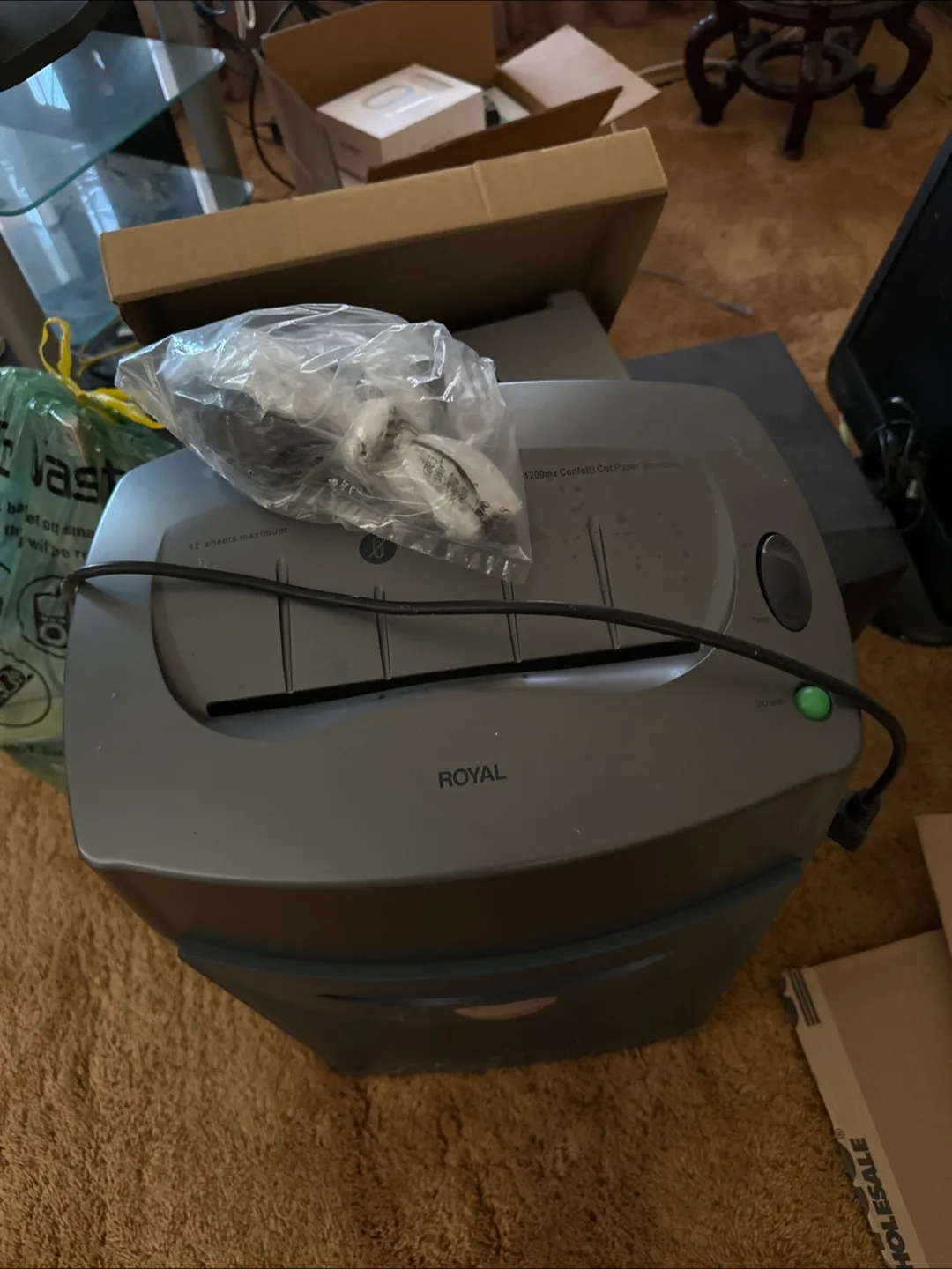 paper shredder thumbnail