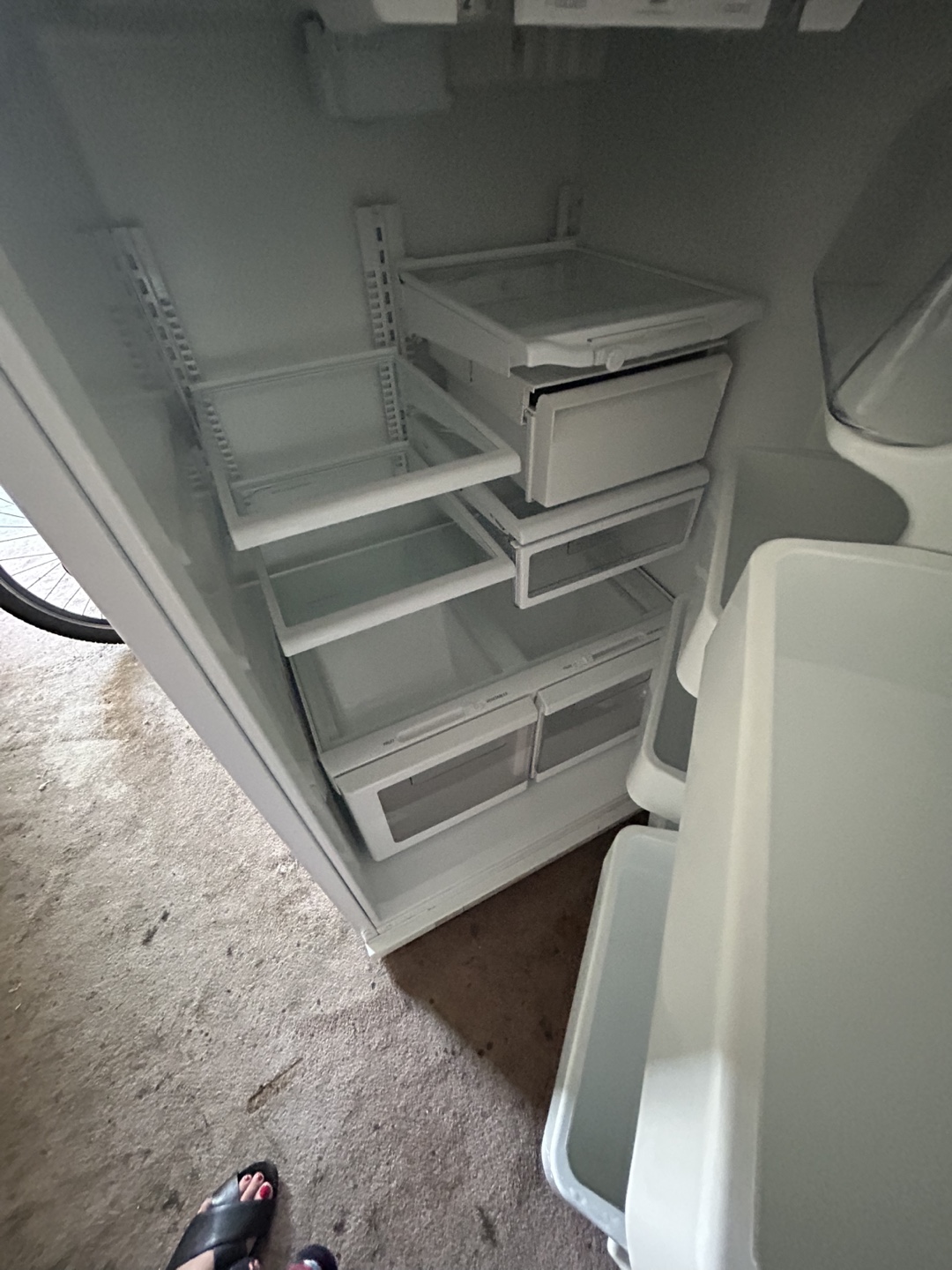 Maytag Performa Refrigerator - Model PTB1954GR - photo 5