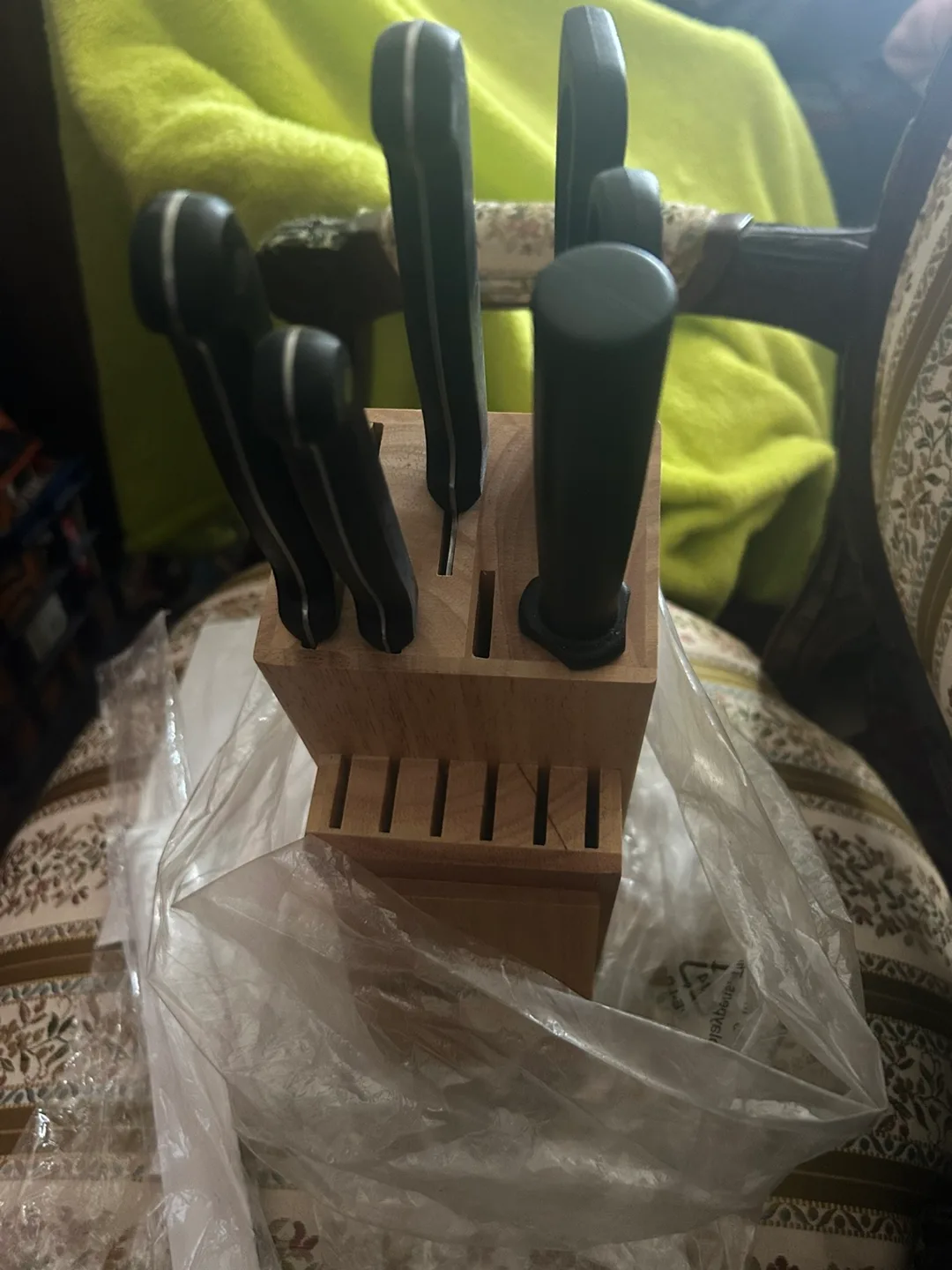 Knife Set thumbnail