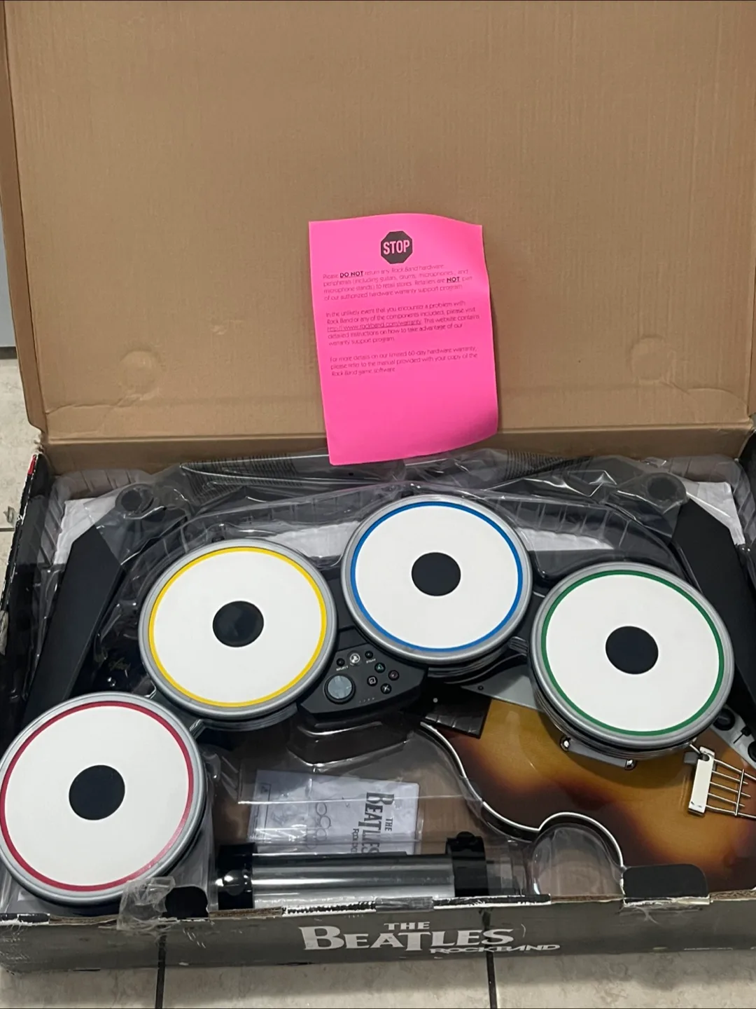 The Beatles Rockband Limited Edition - Playstation 3 image indicator(8)