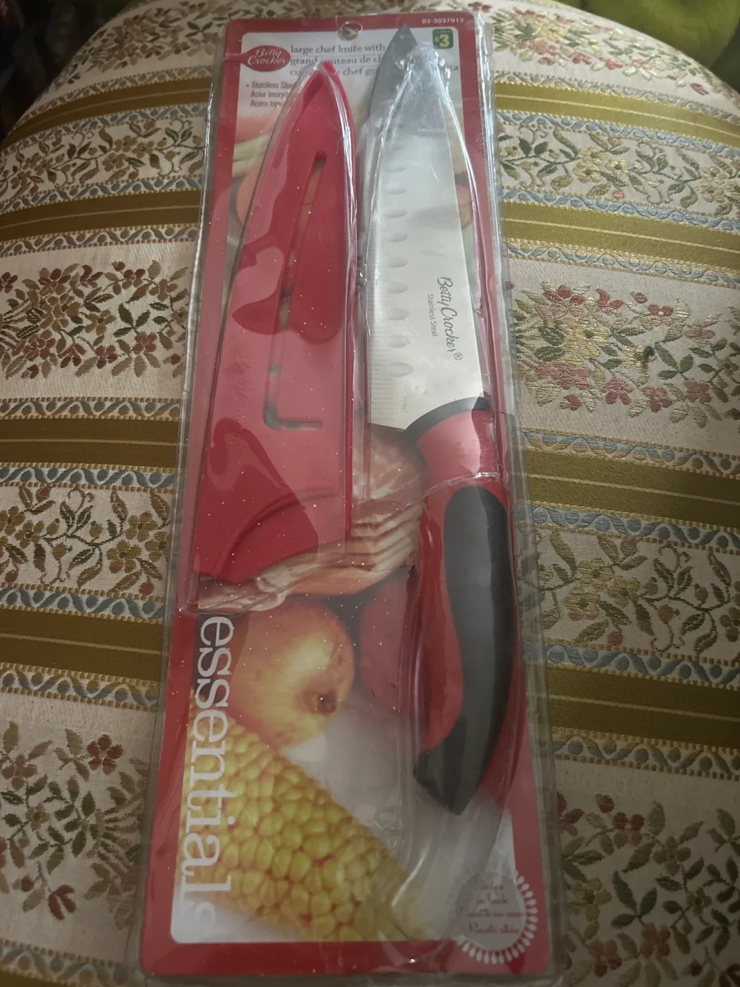New Betty Crocker Chef Knife w/ Sheath thumbnail