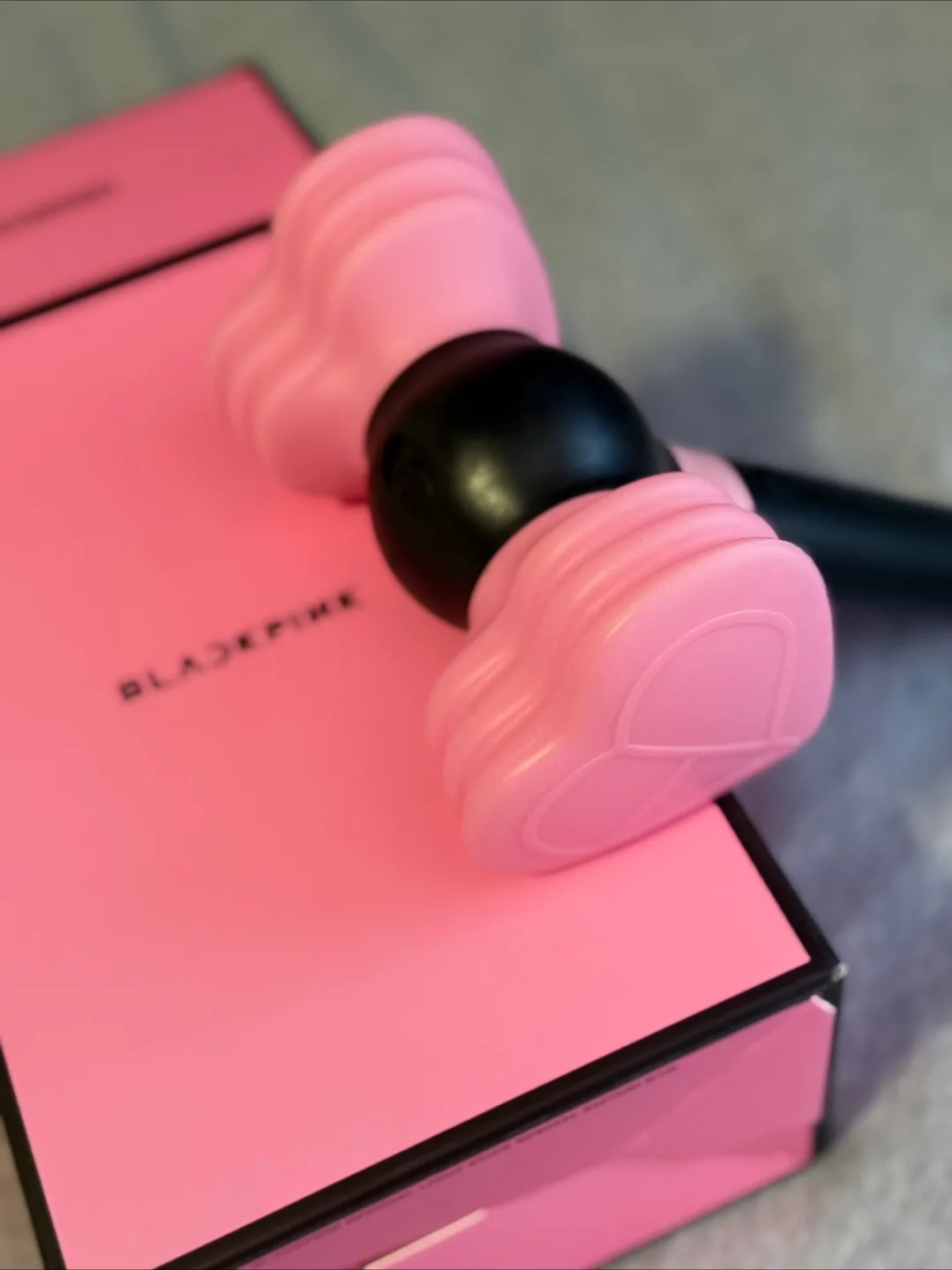 Blackpink Special Edition light stick thumbnail