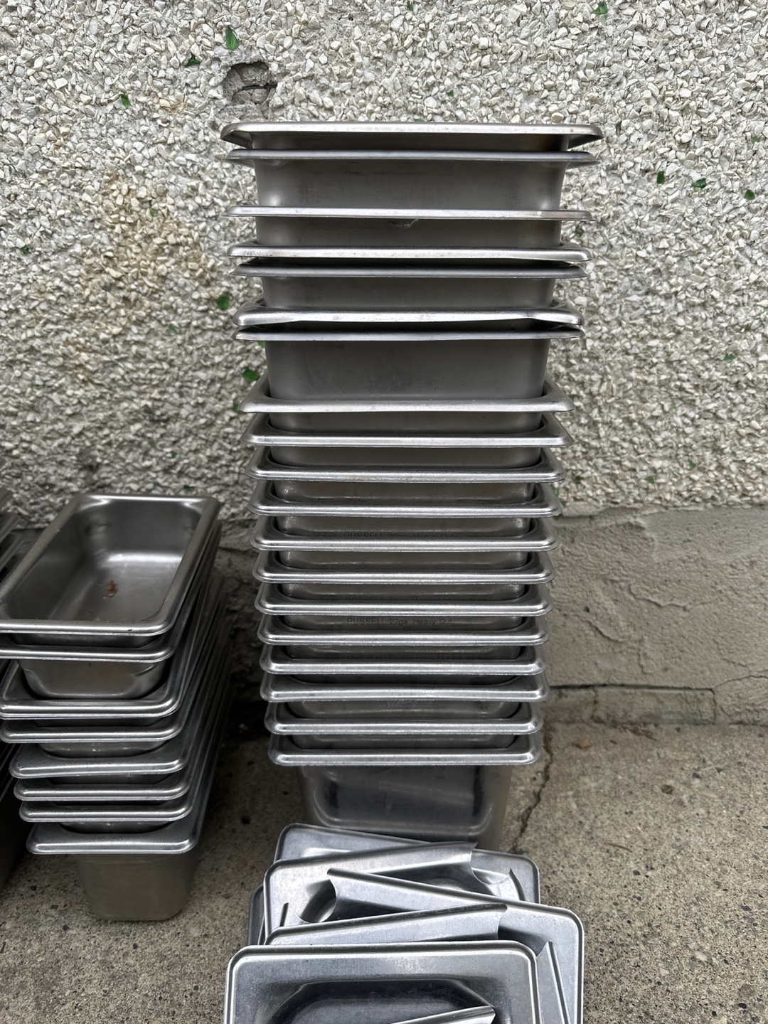 Stainless Steel Food Trays - Assorted Sizes - photo 3
