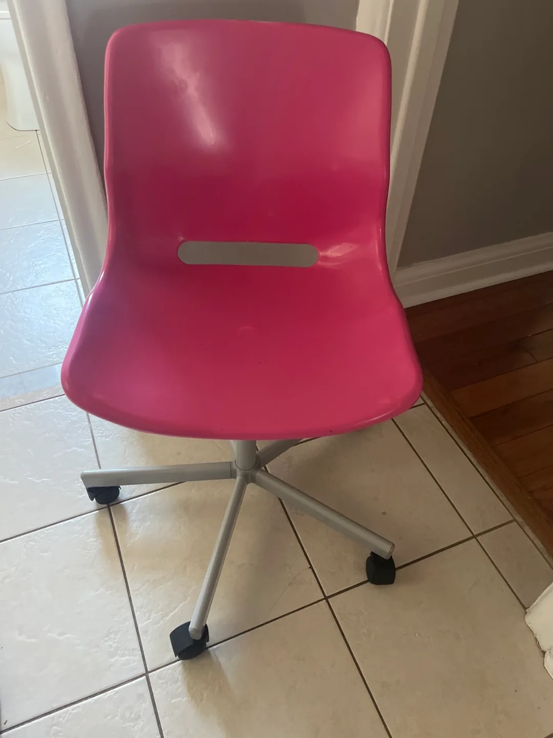 Pink Swivel Desk Chair