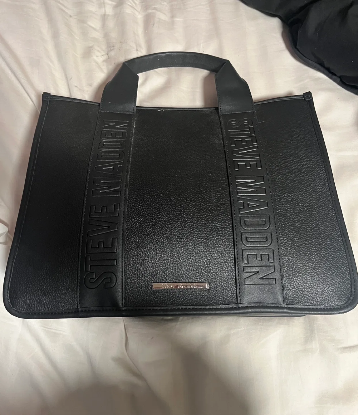 Steve Madden Black Tote Bag thumbnail