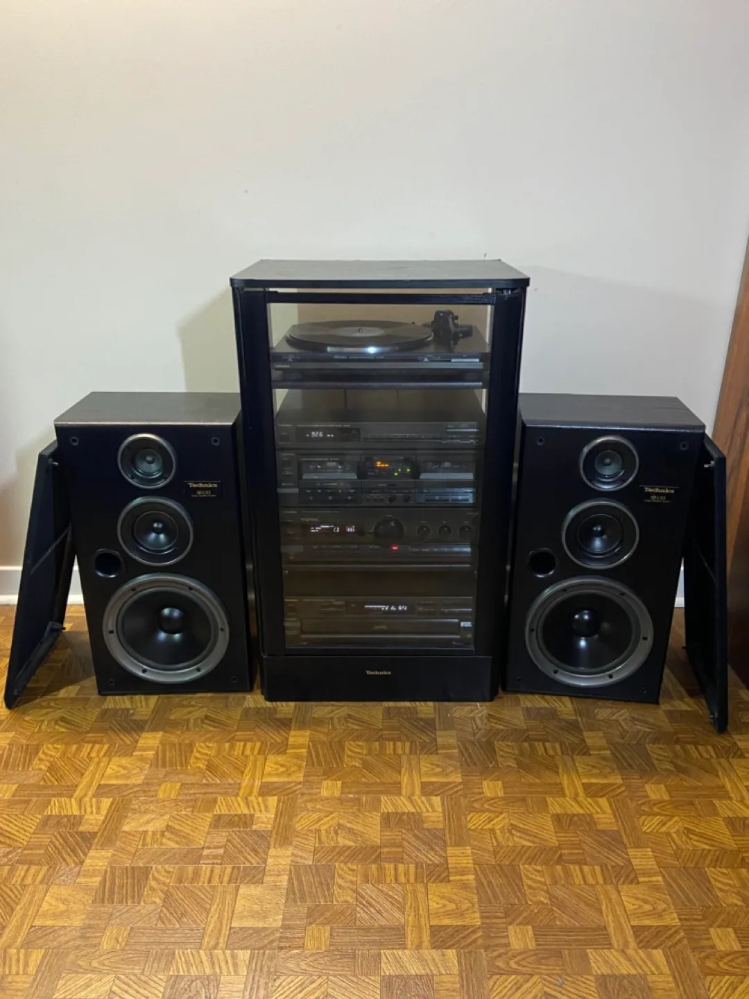Technics Stereo System with Speakers thumbnail
