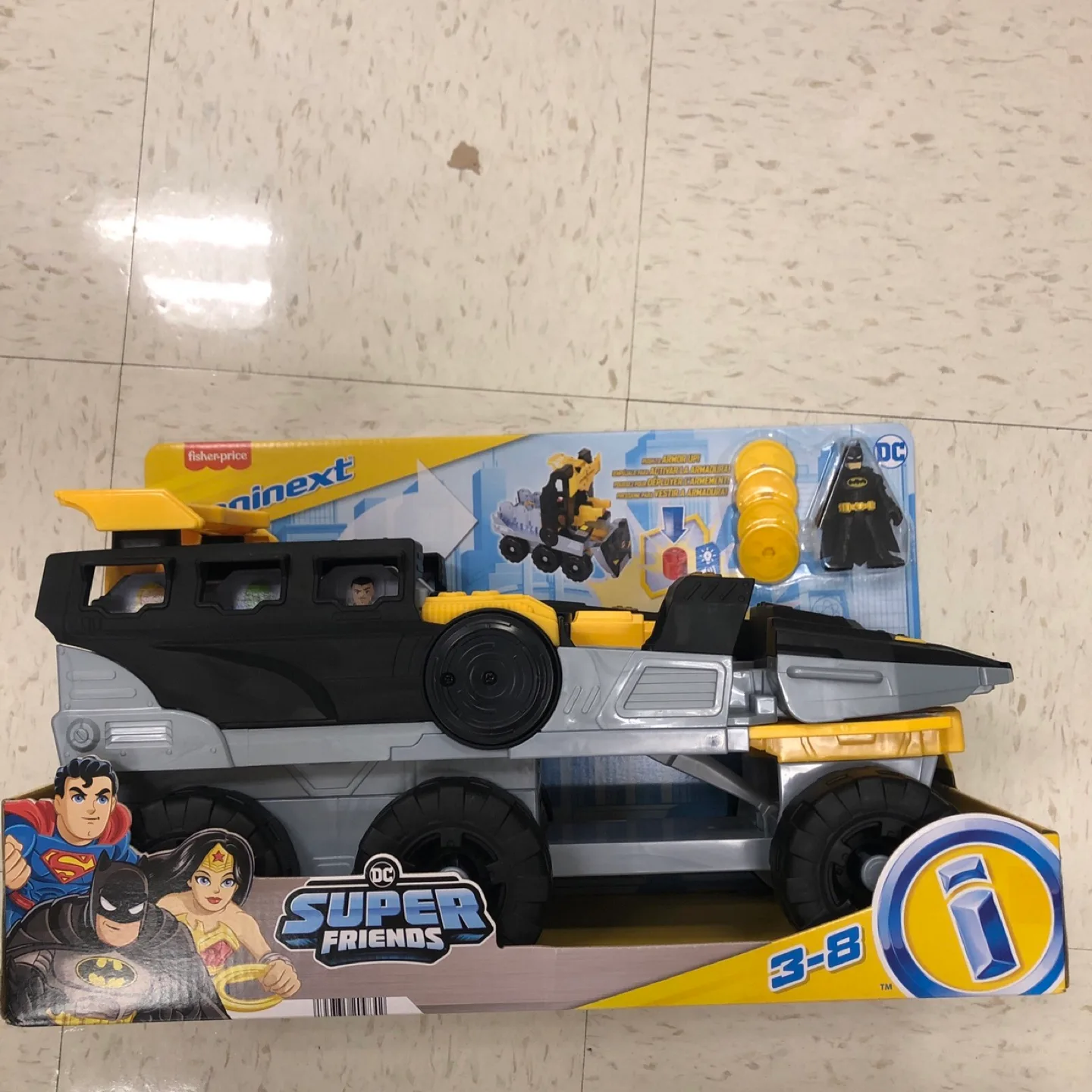 Fisher-Price Imaginext DC Super Friends Batmobile thumbnail