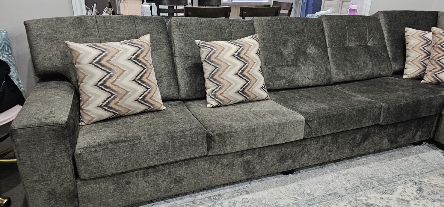 $850Comfortable Sectional Sofa 9 seater on sale - photo 5