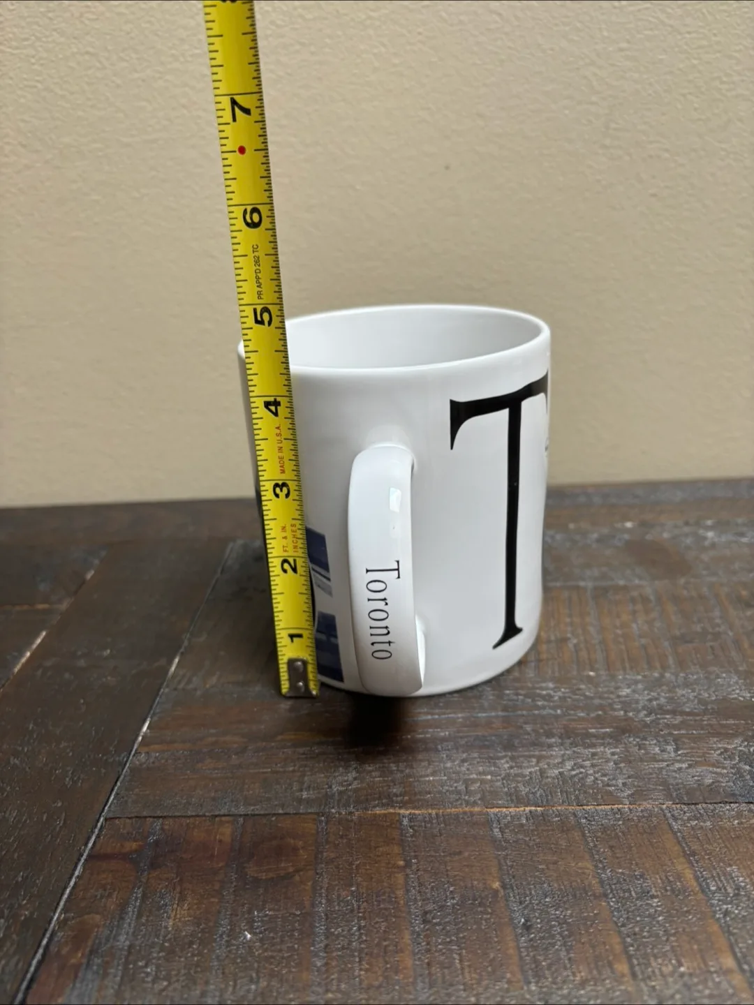 Starbucks Toronto City Mug Collector Series image indicator(3)