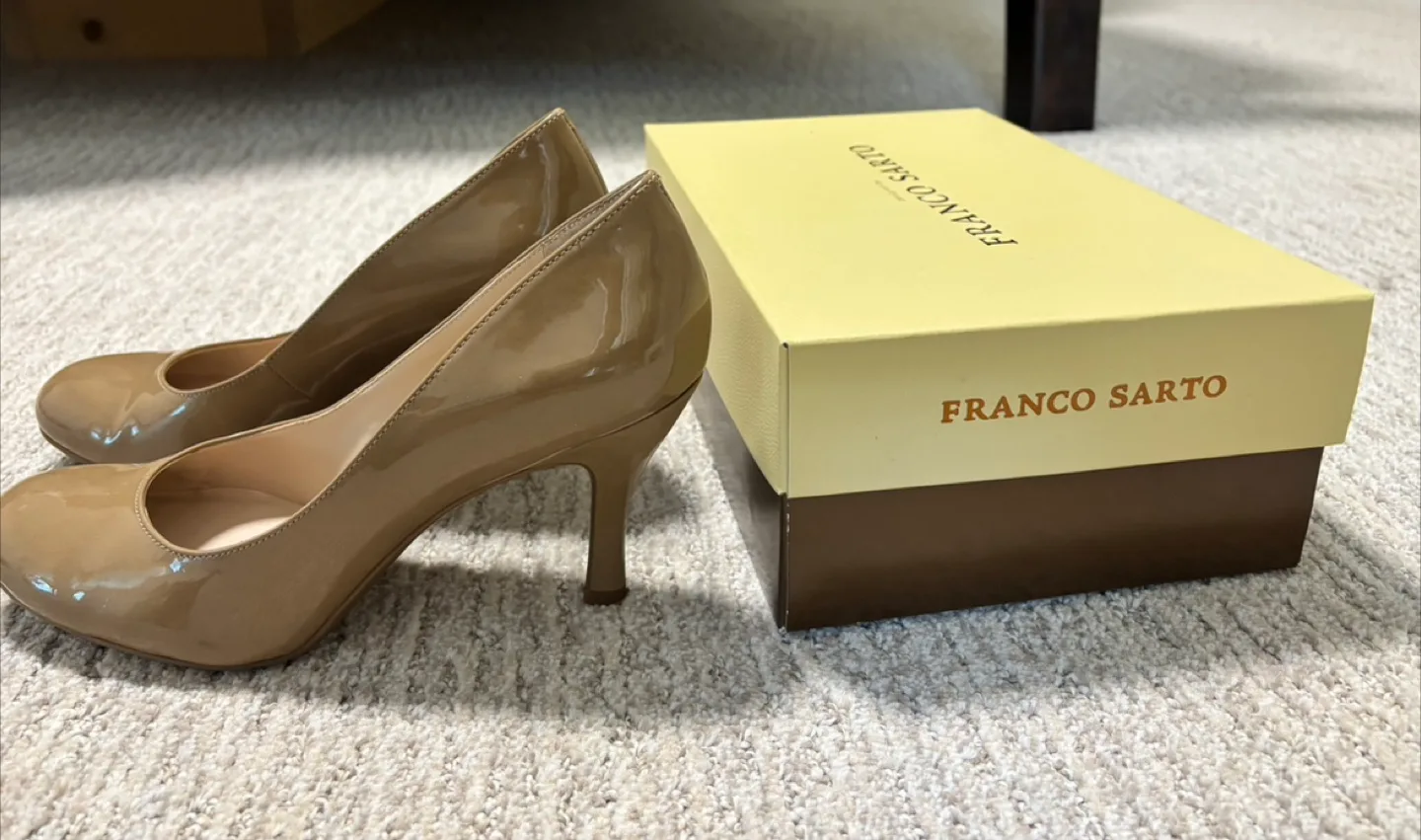 Franco Sarto Tan Patent Leather Heels - Size 7 image indicator(2)