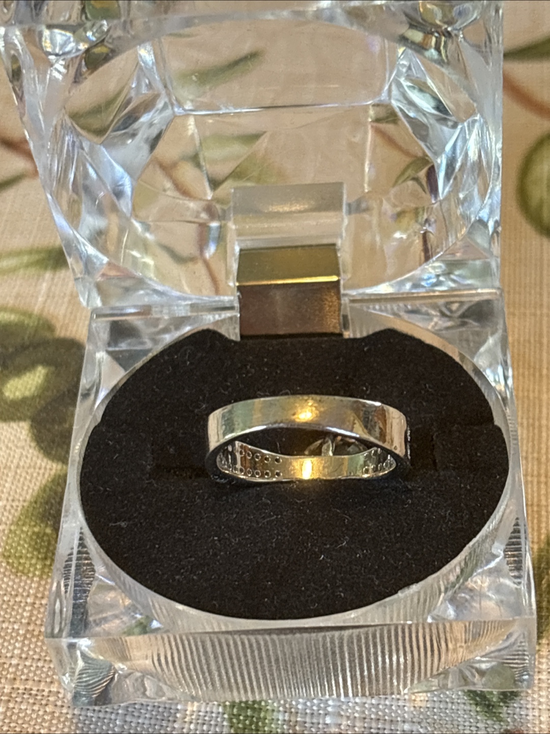 Cubic Zirconia Solitaire Ring in Clear Display Box - photo 4