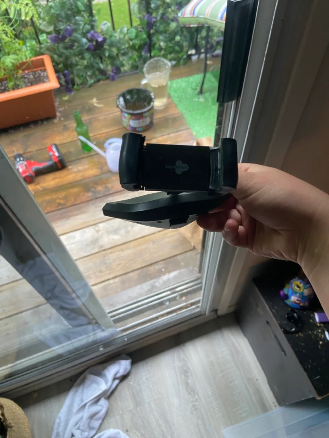 Bluehive Car Phone Mount - Black 🇨🇦 thumbnail