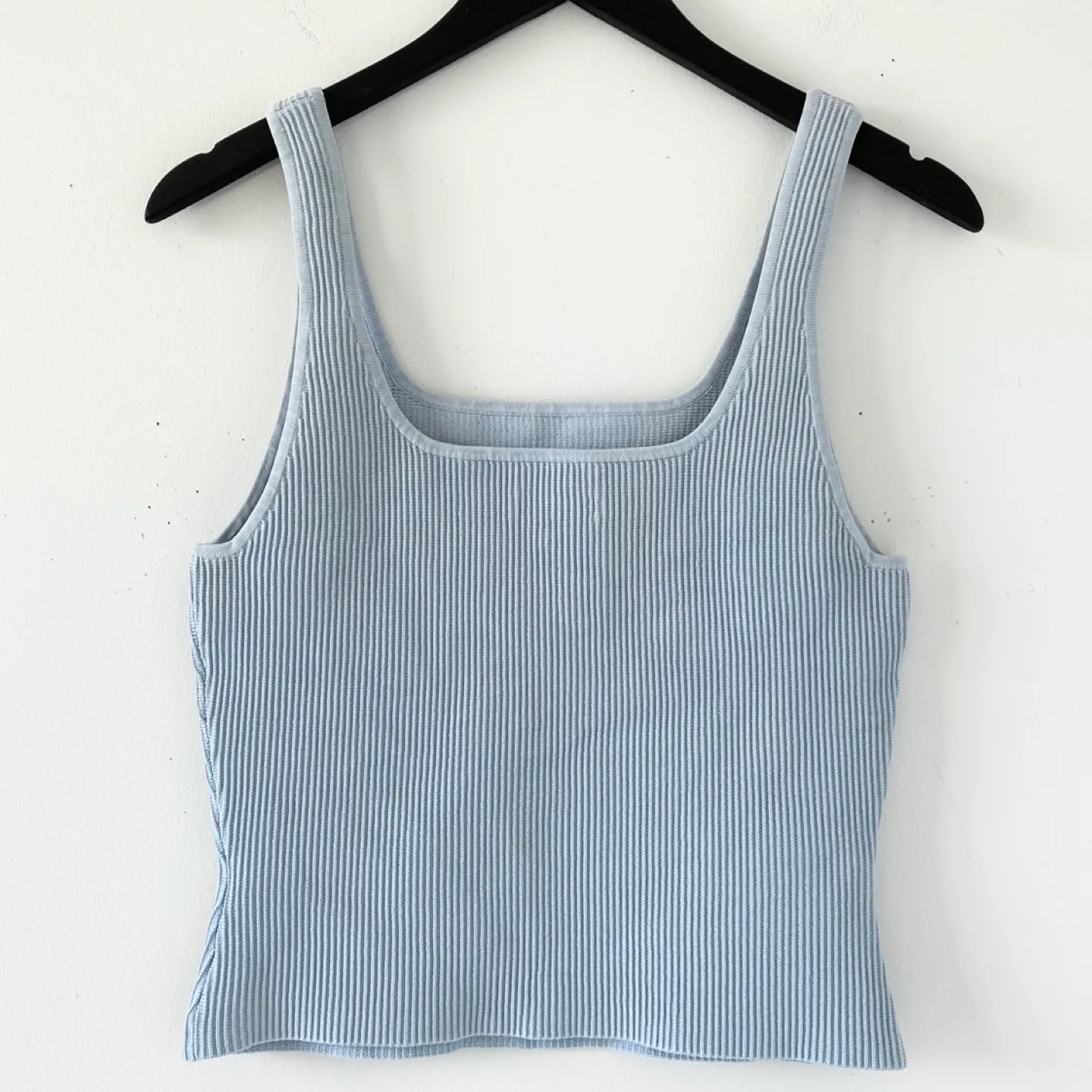 Aritzia Babaton Sculpt Knit Squareneck Tank image indicator(2)