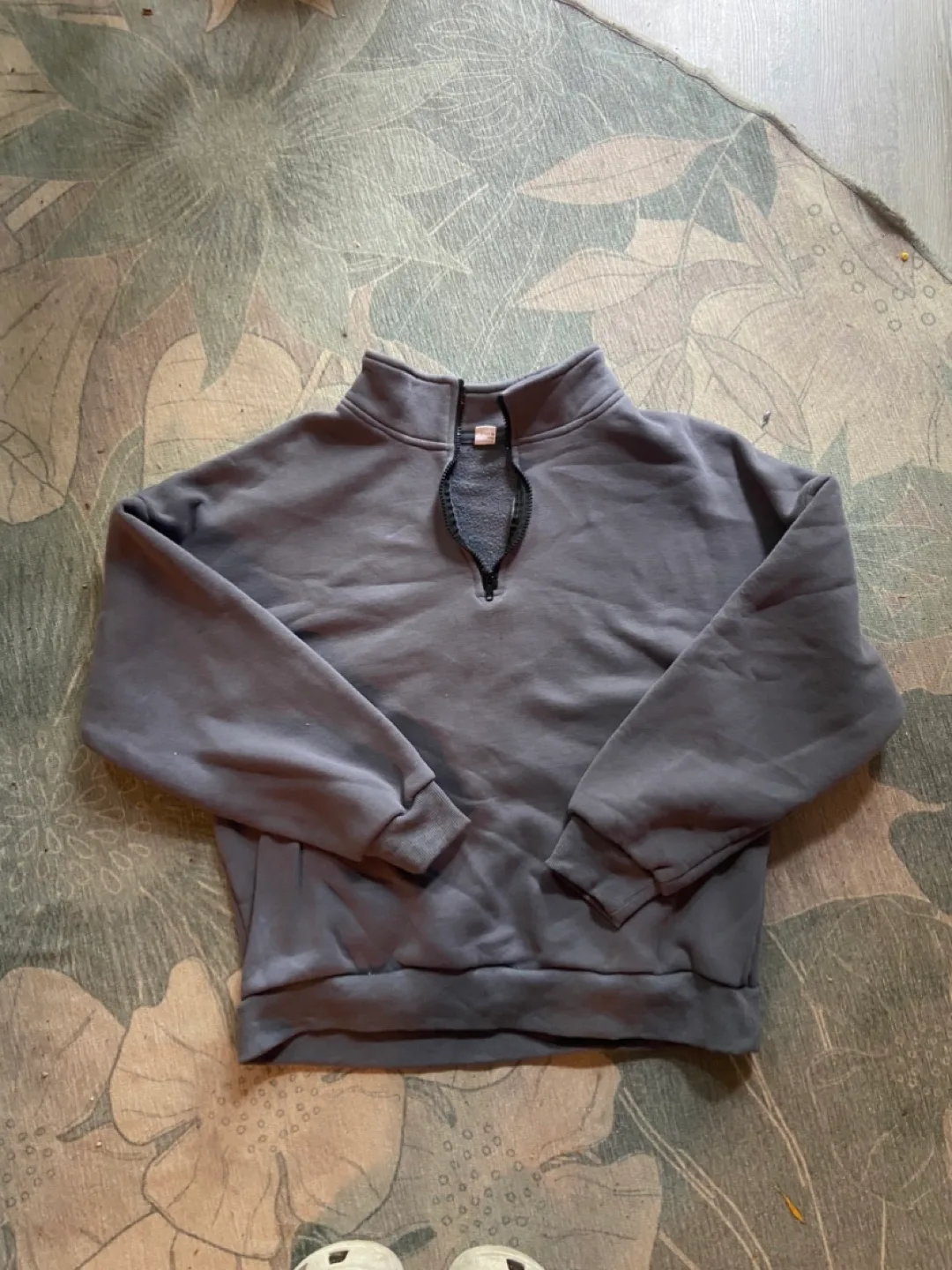 Anrabess Grey Pullover - Size M 🇨🇦 thumbnail