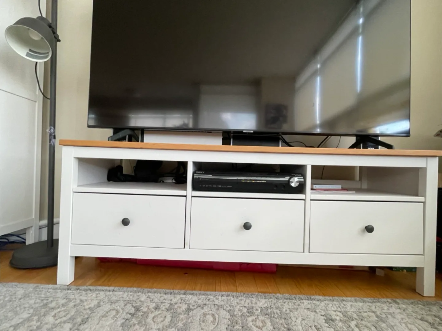 IKEA Hemnes TV Stand - White thumbnail