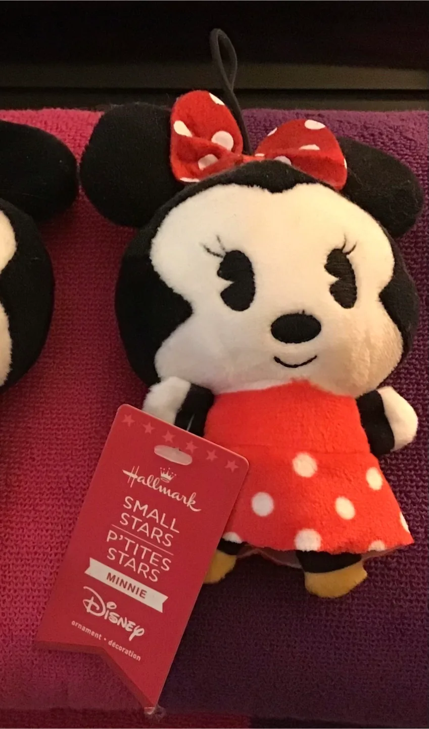 🤩 Hallmark Disney Ornament - Mickey & Minnie image indicator(4)