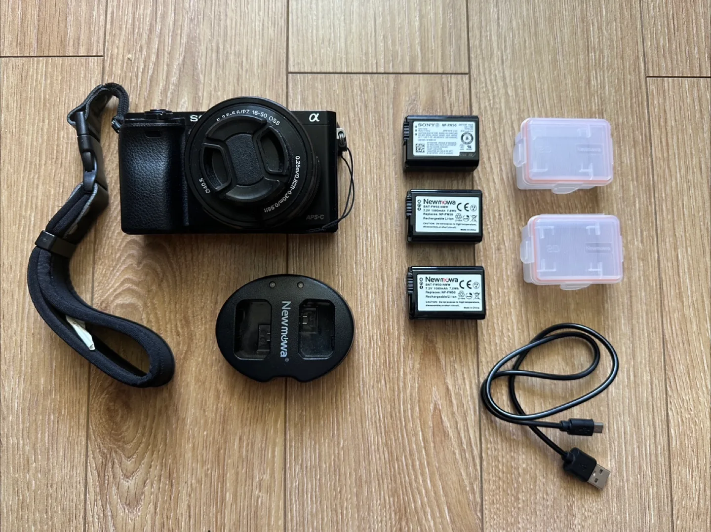 Sony Alpha a6000 Camera with Case Logic Bag thumbnail