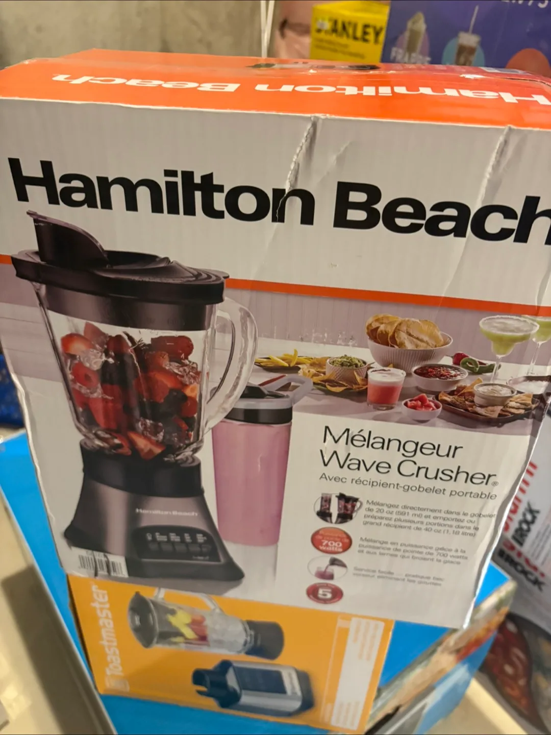 Hamilton Beach Wave Crusher Blender with Travel Jar image indicator(2)