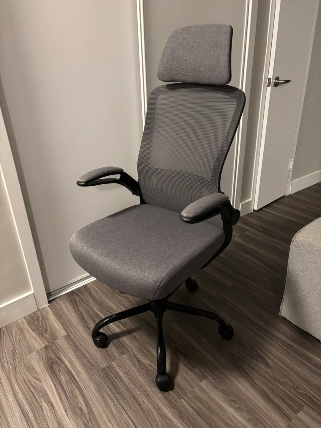 Ergonomic Office Chair - Grey image indicator(4)