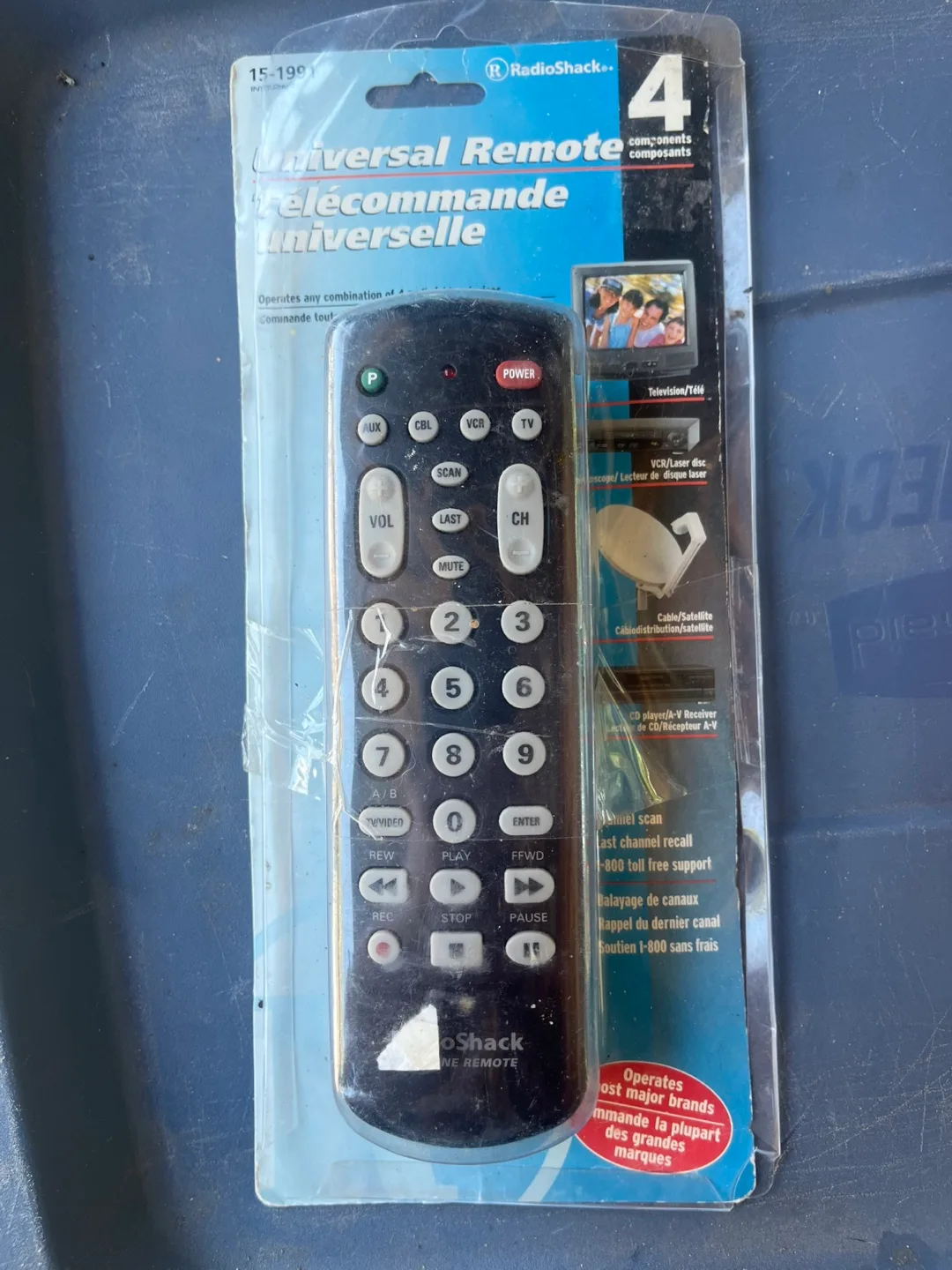 RadioShack Universal Remote - New in Package thumbnail