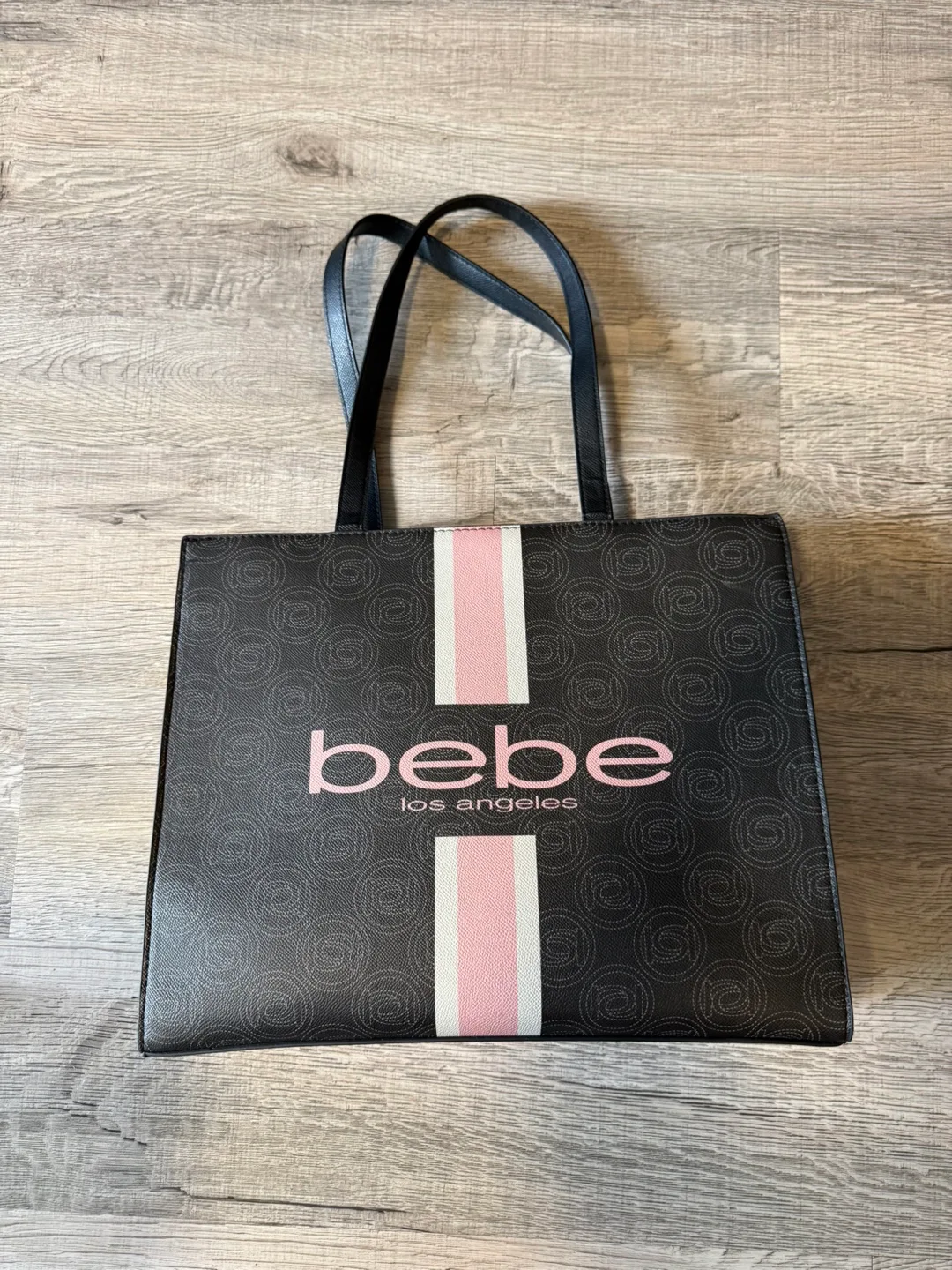 Bebe tote bag thumbnail