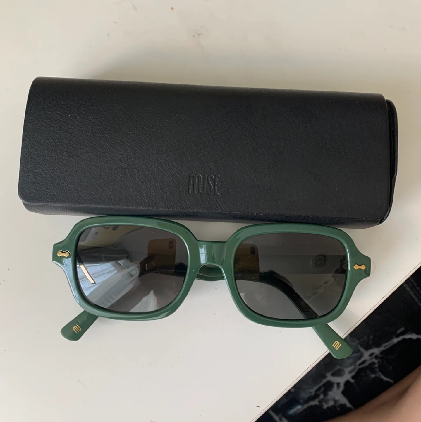 ‼️MOVING SALE‼️Green Sunglasses thumbnail