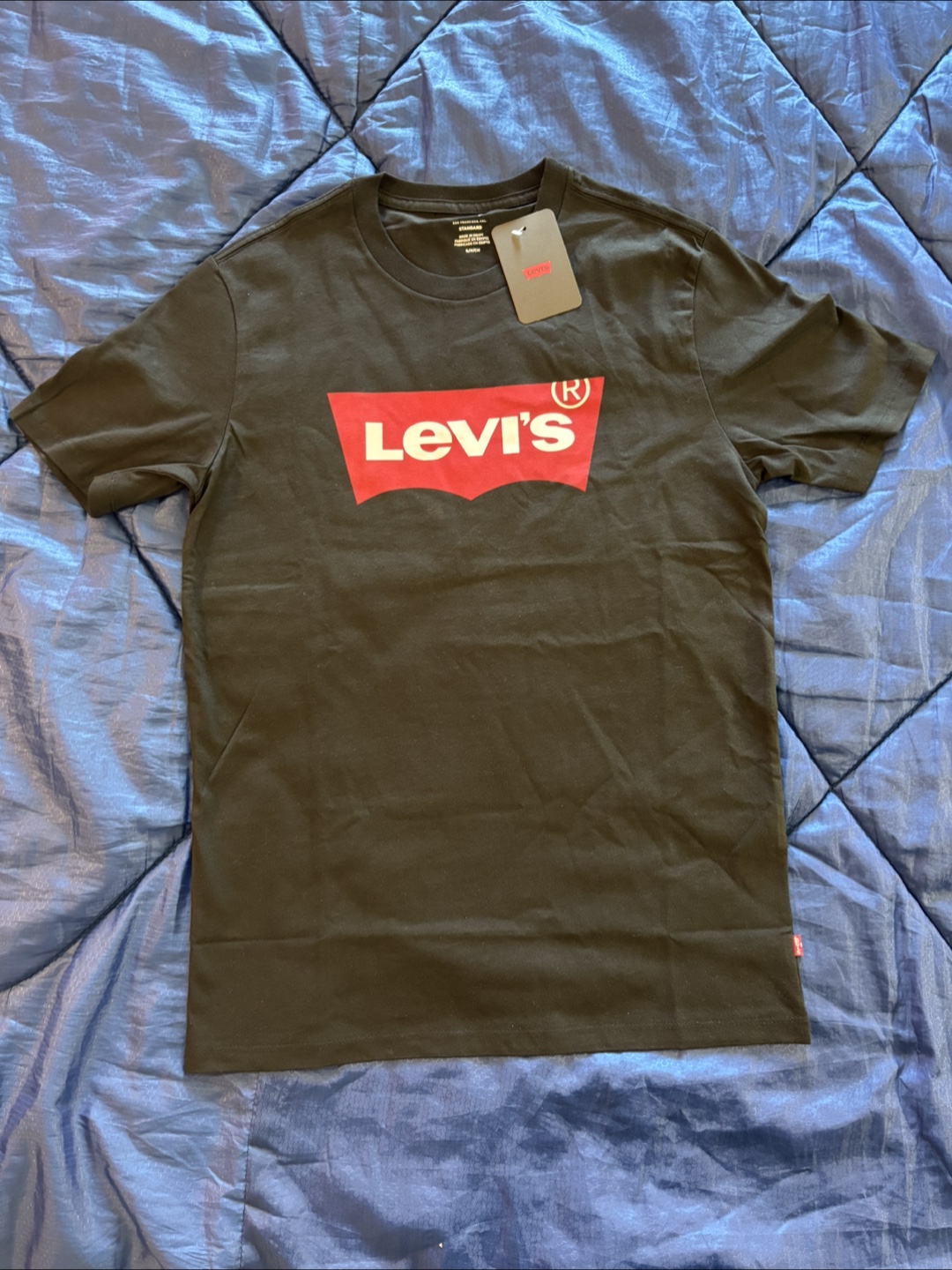 New Levi's Standard Black T-Shirt - Size S