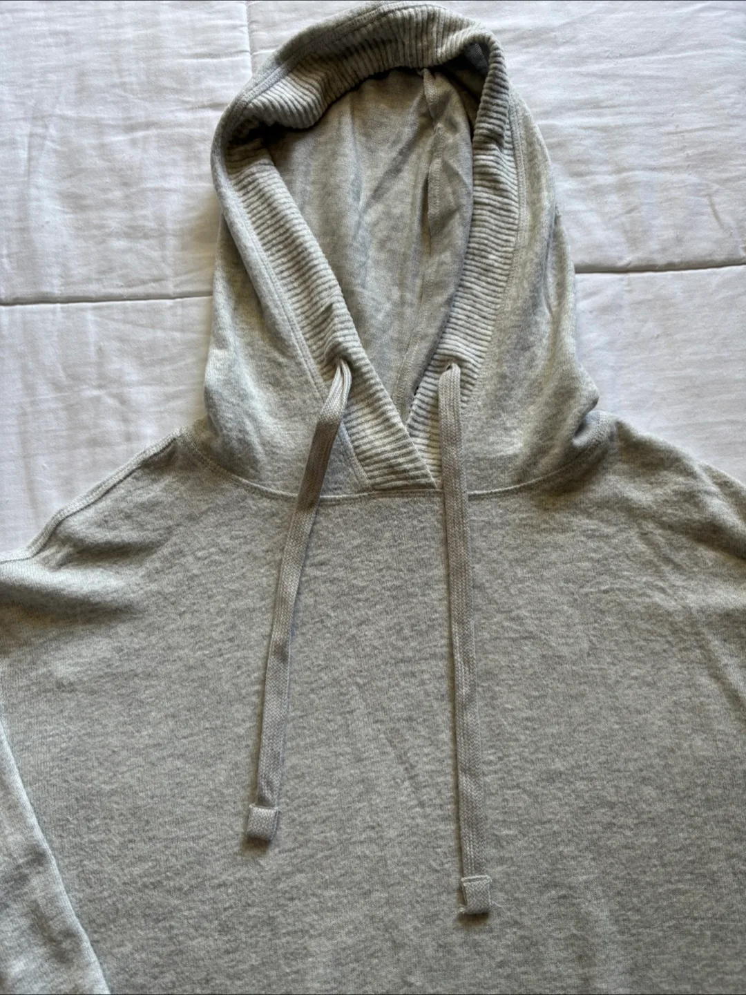 George Grey Hoodie - Size S/P image indicator(2)
