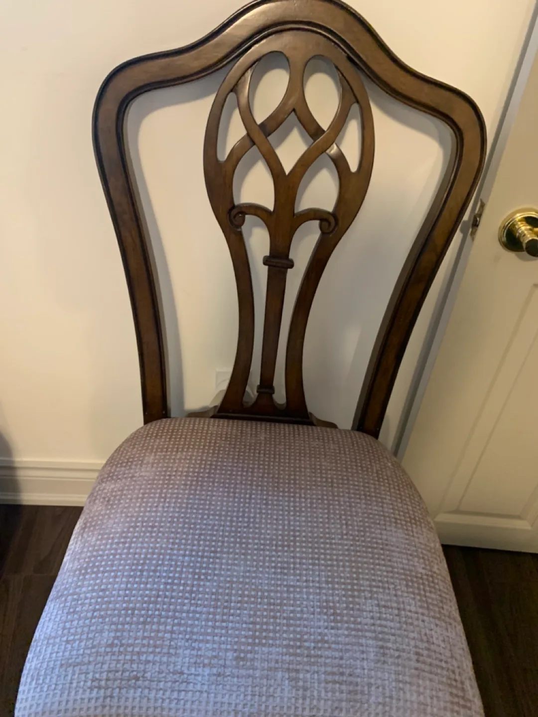 2 Bombay Antique Style Dining Chairs image indicator(5)