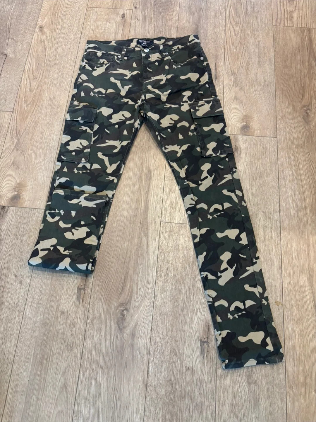 Forever 21 Camo Cargo Pants - Men's thumbnail