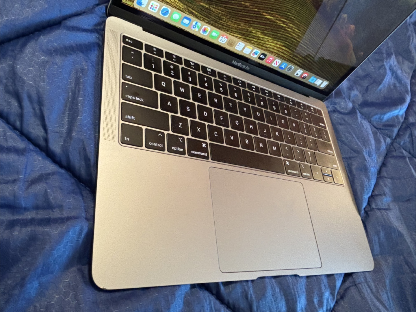 MacBook Air 13inch- 2018, 128GB in good condition - photo 5