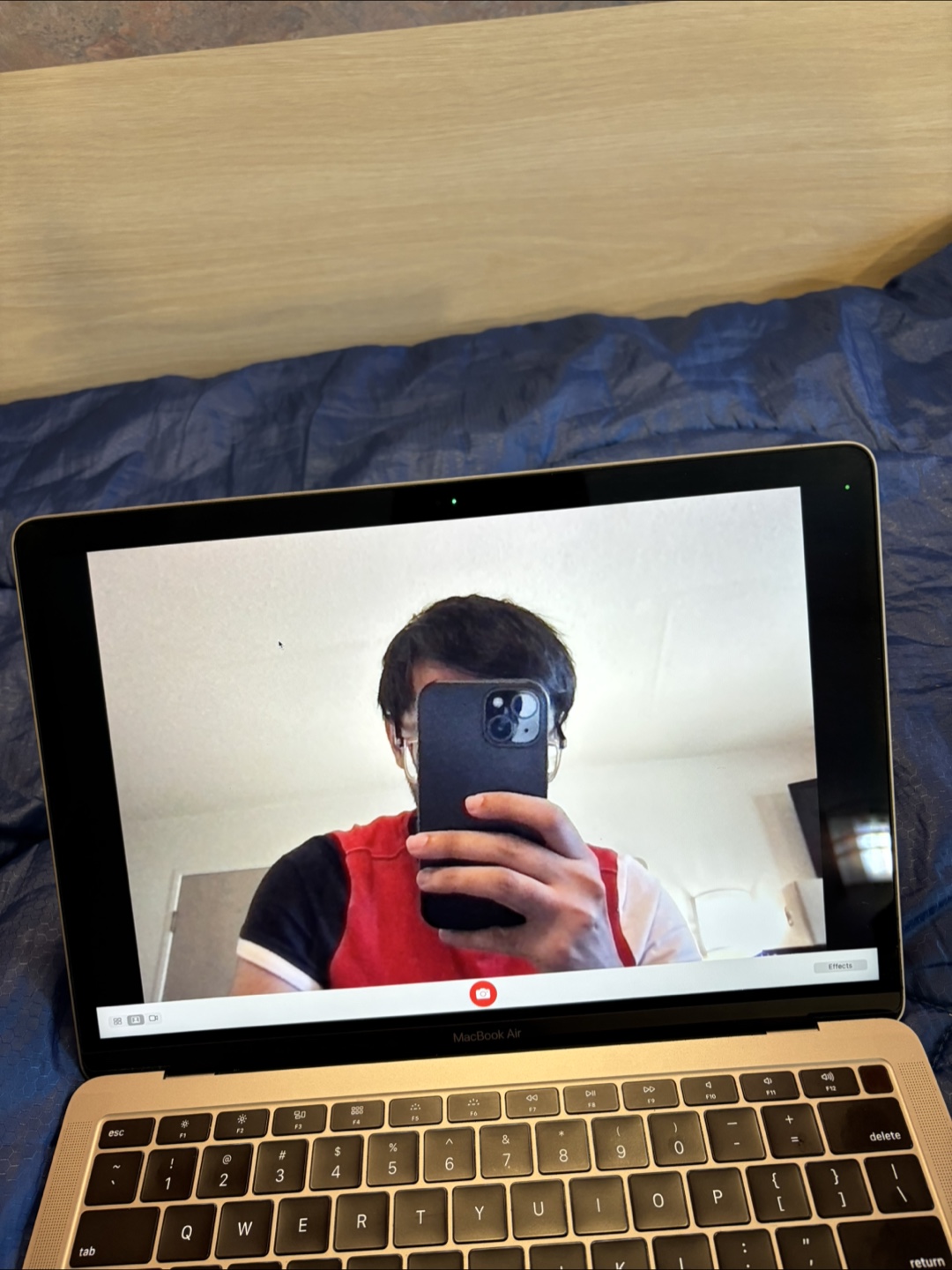 MacBook Air 13inch- 2018, 128GB in good condition - photo 3