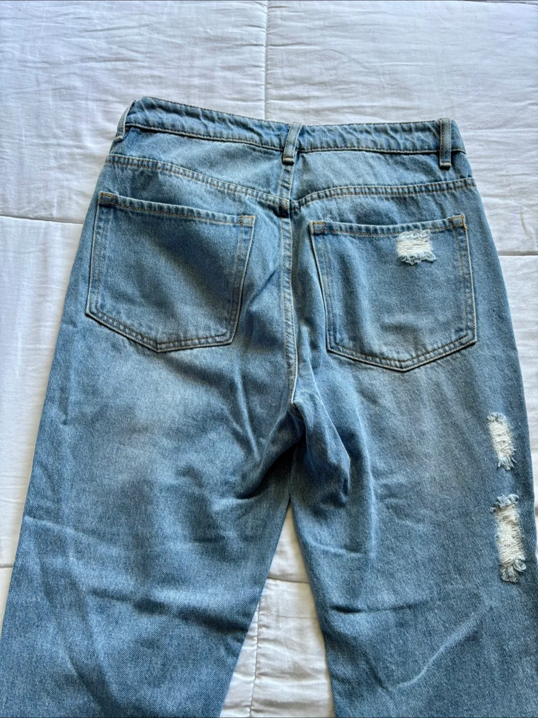 Ripped Denim Mom Jeans - Size 7 image indicator(5)