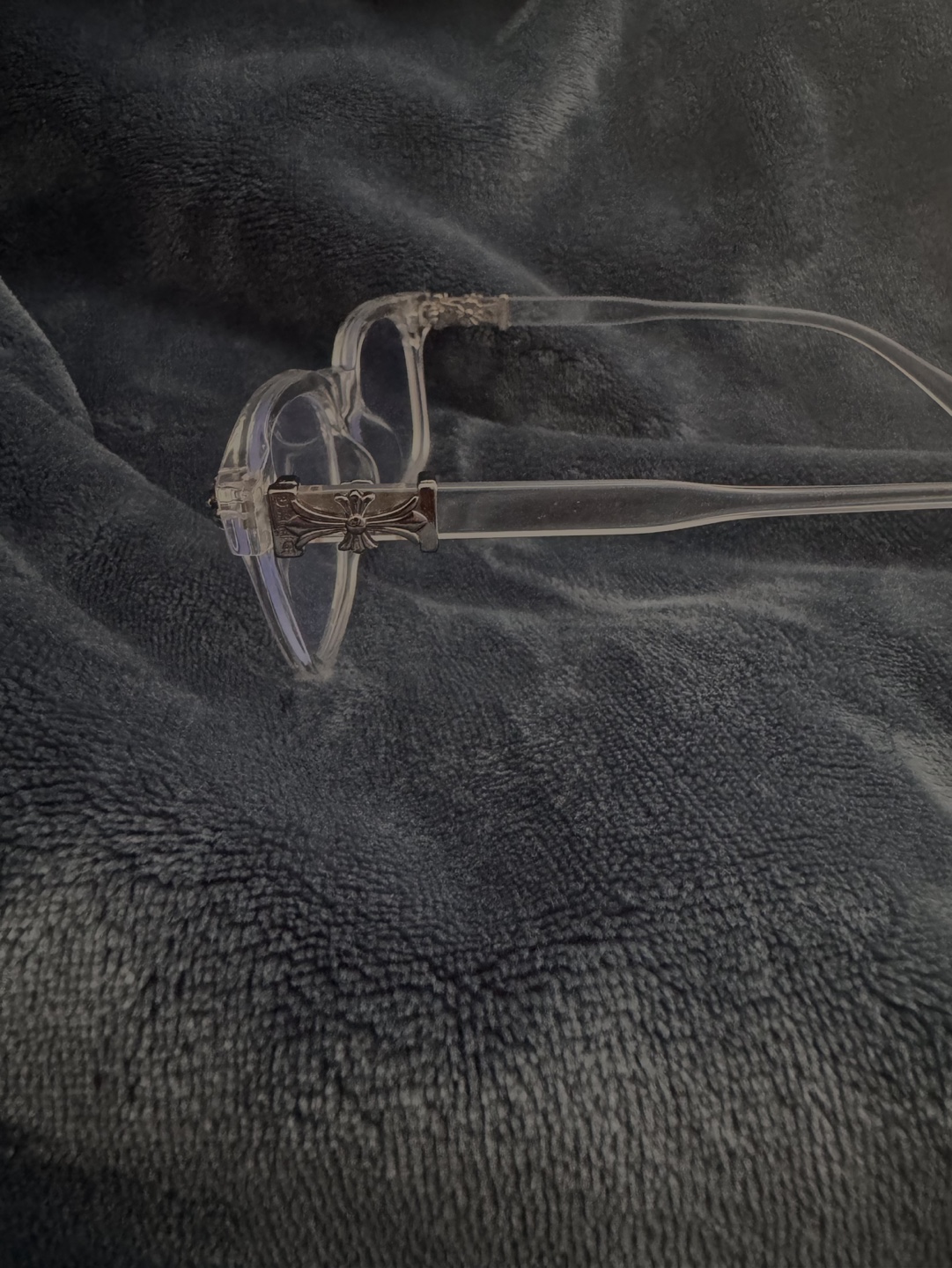 Clear chrome heart glasses