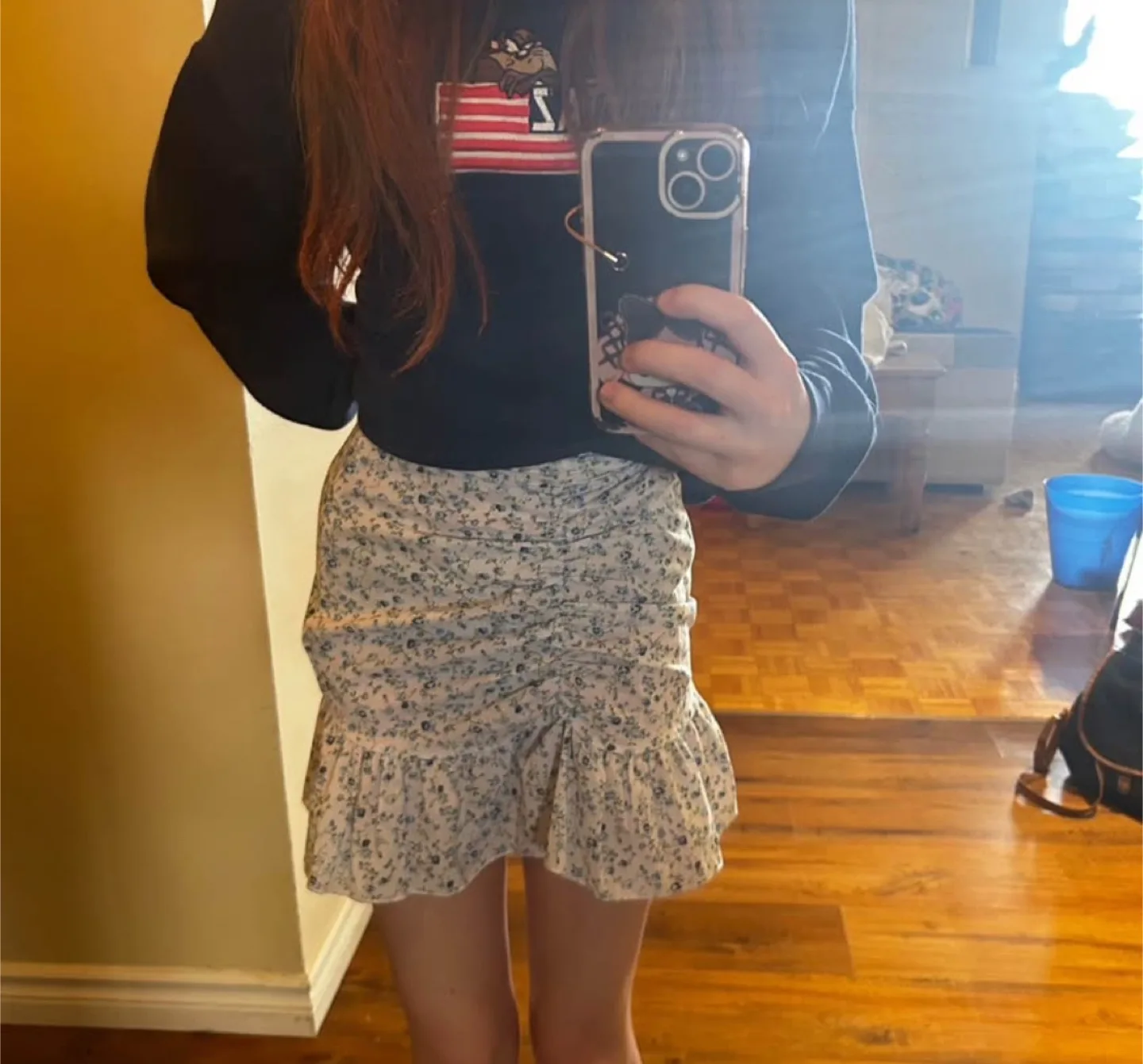 PrettyLittleThing Floral Ruffle Mini Skirt thumbnail