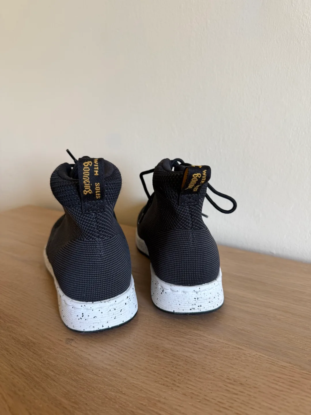 Men's Dr. Martens shoes image indicator(6)